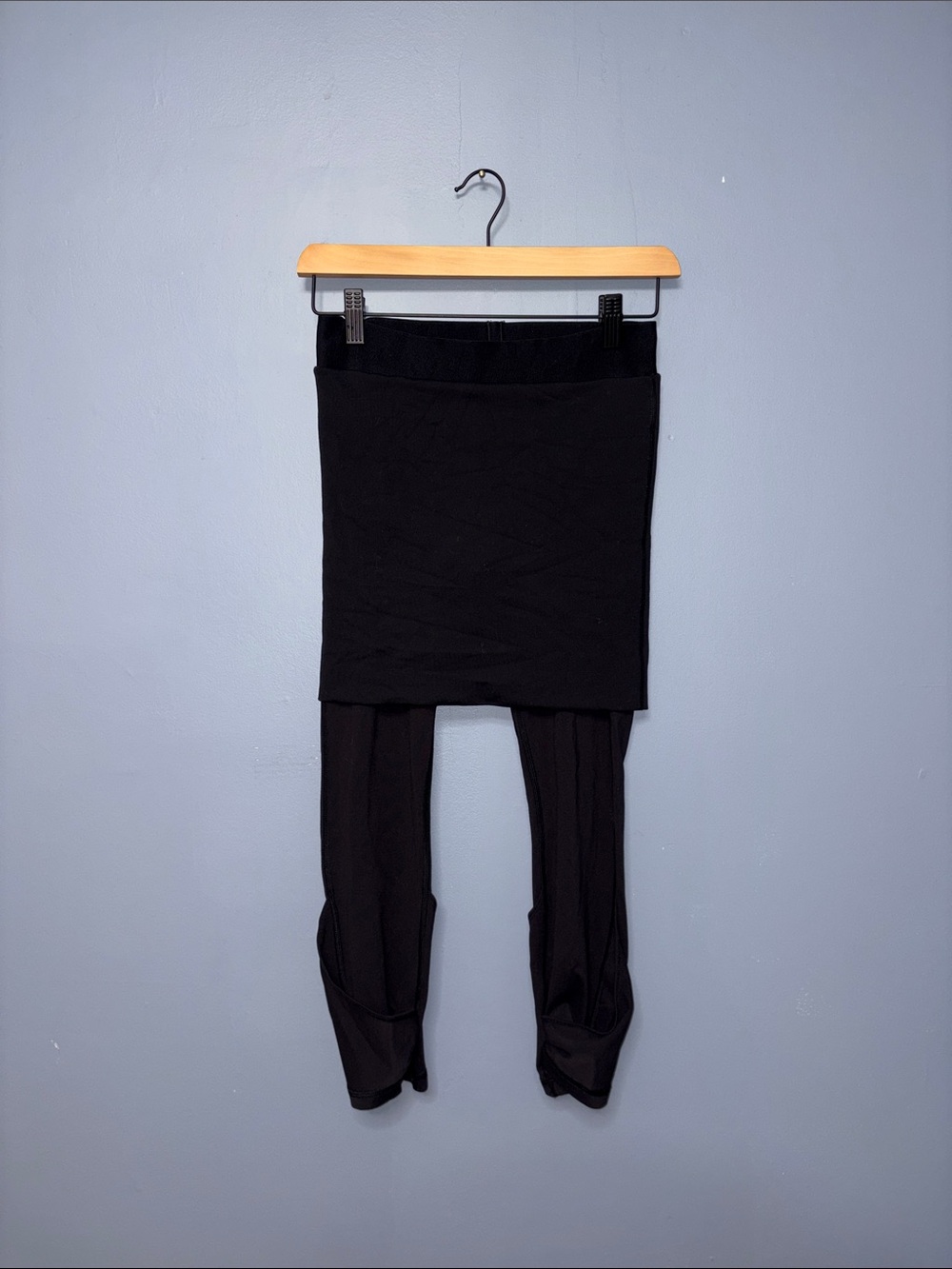 Lululemon • Black Skirt With Leggings